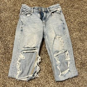 American Eagle Distressed Mid Rise Baggy Jeans